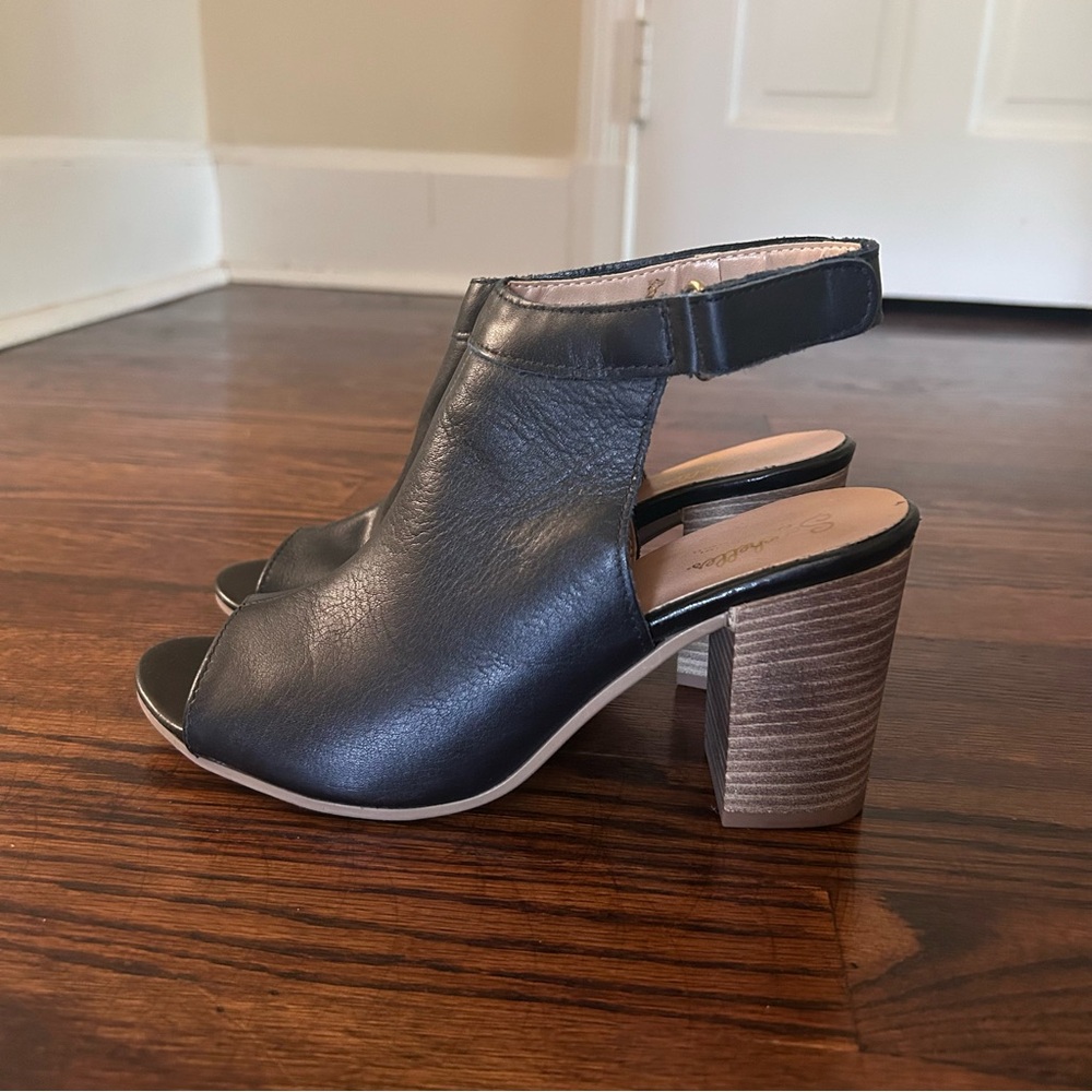 Seychelles Black Peep Toe Leather High Heel Sandals Size 8 - Picture 3 of 10